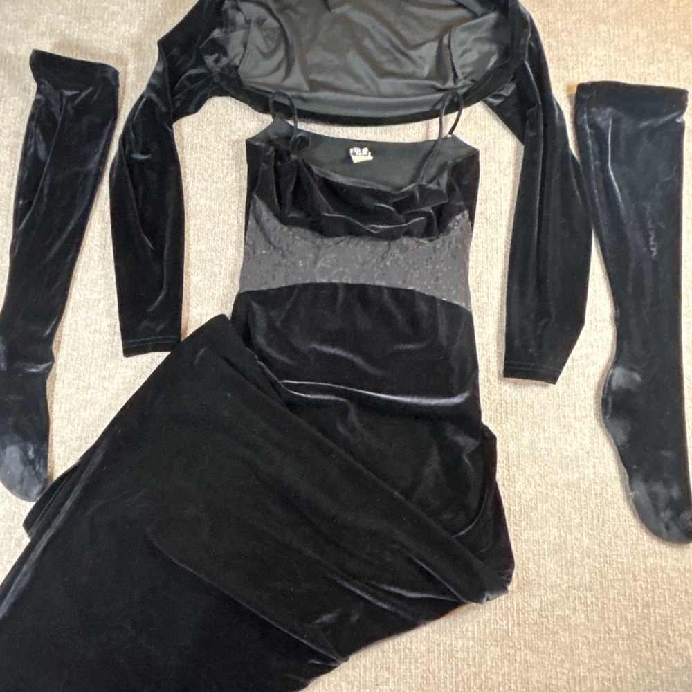 Vintage 90’s Gunne Sax Black velvet 3 piece set